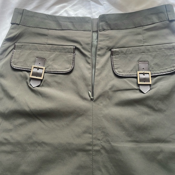 Elegant Korean Skirt - Dressy Office Style • Size Small - Picture 8 of 16